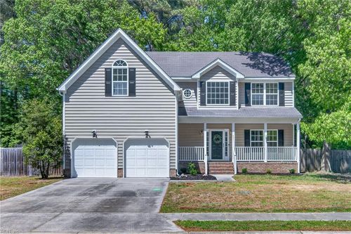 6991 Lakeside Dr, Hayes, VA, 23072-2945 | Card Image