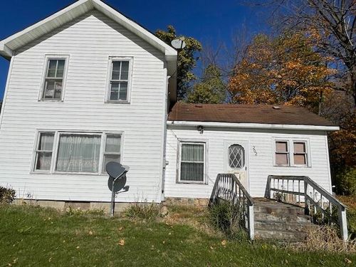 202 Bangor Rd, Lawrence, MI, 49064-9618 | Card Image