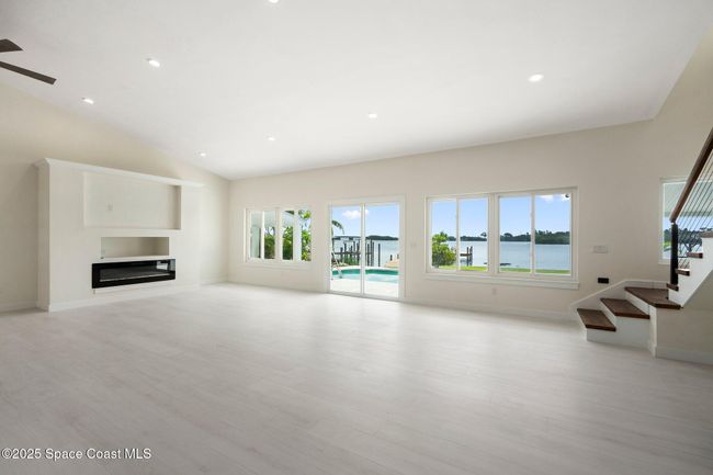 9670 Riverview Dr, House other with 4 bedrooms, 3 bathrooms and null parking in Sebastian FL | Image 13