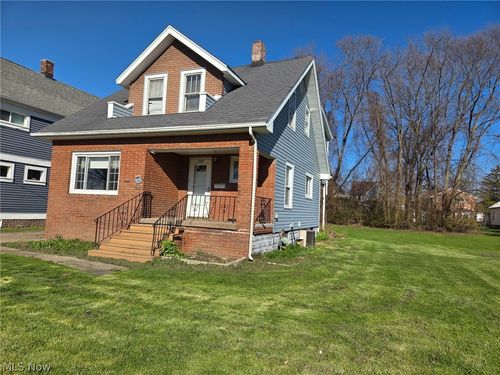 984 Sandusky Street, Conneaut, OH, 44030 | Card Image
