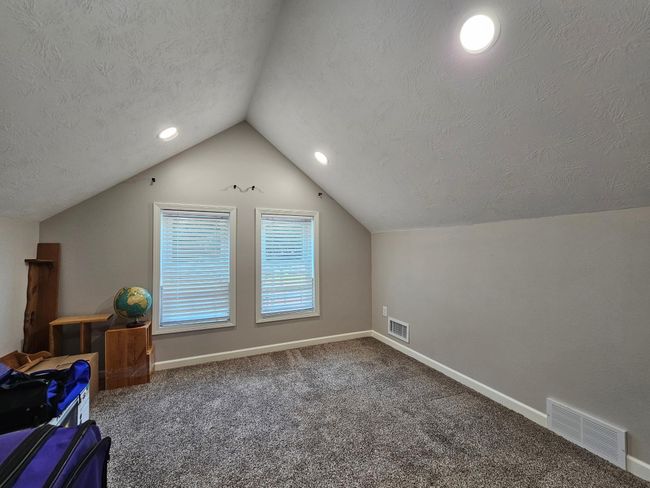 411 W Main St, House other with 4 bedrooms, 2 bathrooms and null parking in Pipestone MN | Image 22