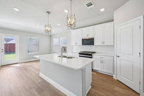 409 Midnight Oak Dr, Mckinney, TX, 75069-2289 | Card Image