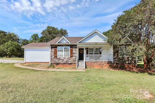 11314 Abernathy Rd, Charlotte, NC, 28216-9706 | Card Image