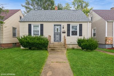 12241 S May Street, House other with 4 bedrooms, 2 bathrooms and 2 parking in CHICAGO IL | Image 3