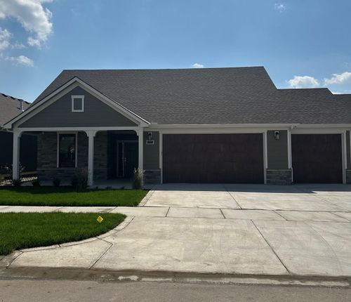 727 E Lexington Ln, Andover, KS, 67002-8981 | Card Image