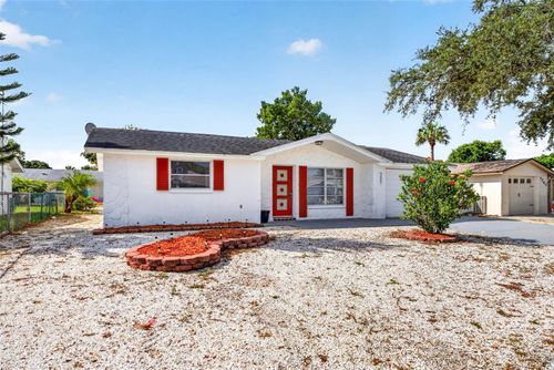 7804 Hawthorn Dr, PORT RICHEY, FL, 34668-1766 | Card Image