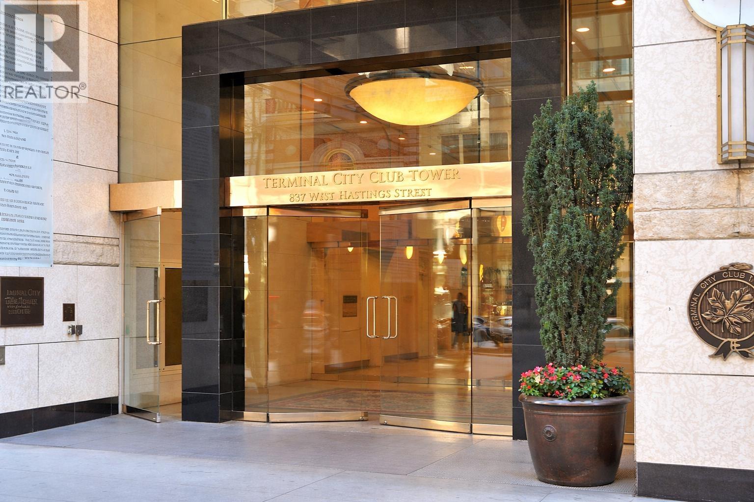 Commercial Sale in Vancouver 4