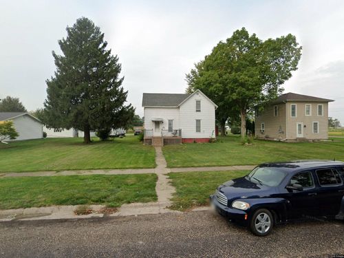 302 Center St, Middletown, IA, 52638-9708 | Card Image