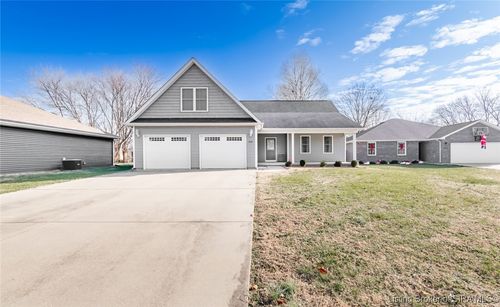 972 James Ave, Seymour, IN, 47274-1274 | Card Image