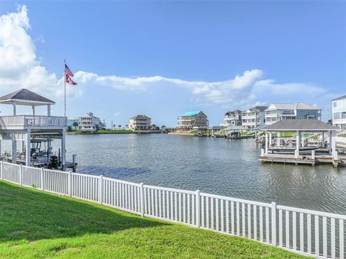 4119 Bluewing Teal Ct, Galveston, TX, 77554-5118 | Card Image