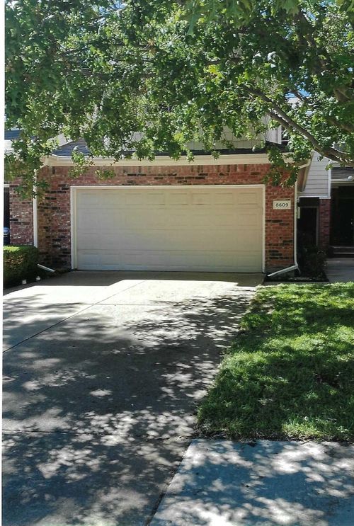 8609 Hunters Trace Ln, Plano, TX, 75024-7708 | Card Image