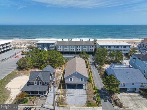 46 N Atlantic Ave, BETHANY BEACH, DE, 19930-7759 | Card Image