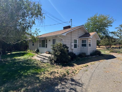 2615 Sw 21st St, Redmond, OR, 97756-9529 | Card Image