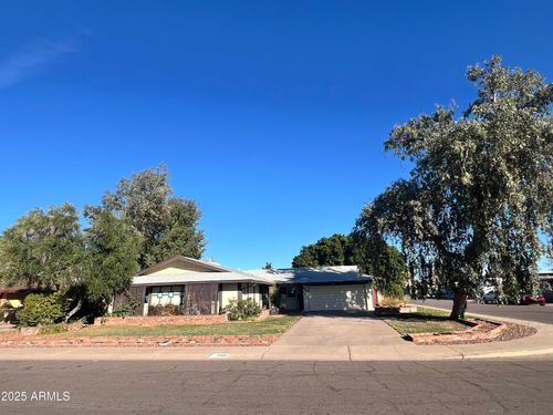 3602 W Frier Dr, Phoenix, AZ, 85051-6435 | Card Image