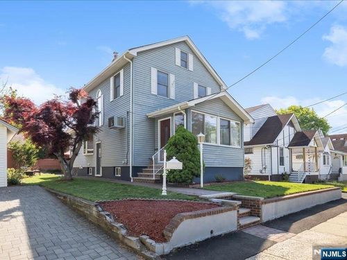 5-33 5th St, Fair Lawn, NJ, 07410-1442 | Card Image
