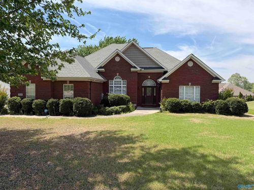 126 Amber Way, Decatur, AL, 35603-5292 | Card Image