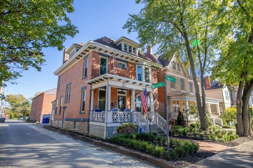 138 Wilson Ave, Columbus, OH, 43205-1437 | Card Image