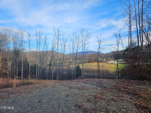 000 Galax Drive, Erwin, TN, 37650 | Card Image