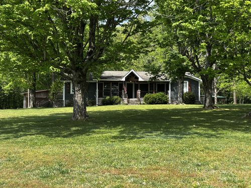 424 Buddy Rd, Burns, TN, 37029-5002 | Card Image