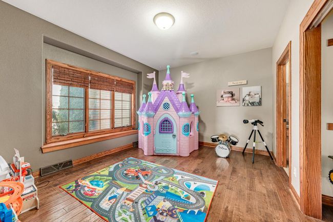 585 Overlook Pass, House other with 5 bedrooms, 4 bathrooms and null parking in Fredonia WI | Image 30