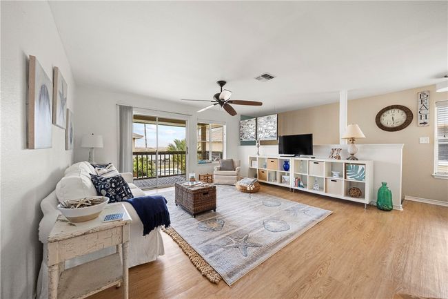 APT-20 - 15125 Leeward Dr, Condo with 2 bedrooms, 2 bathrooms and null parking in Corpus Christi TX | Image 4