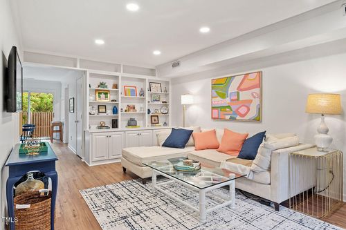 3738 Yorktown Pl, Raleigh, NC, 27609-7153 | Card Image