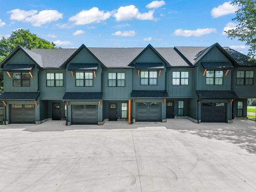 211-211 N Porter St, Winchester, TN, 37398-1428 | Card Image