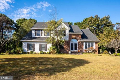 11 Hampton Rd, MONROE TOWNSHIP, NJ, 08831-4032 | Card Image