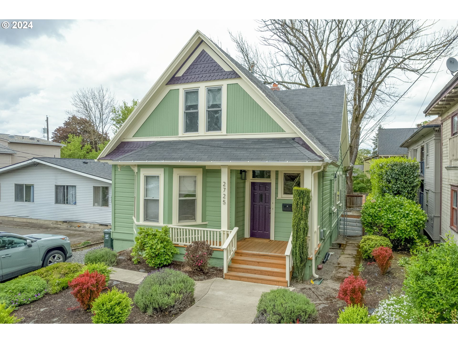 Stark St, Portland, OR 97214