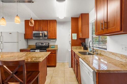 b313-2219 S Kihei Rd, Kihei, HI, 96753-7211 | Card Image