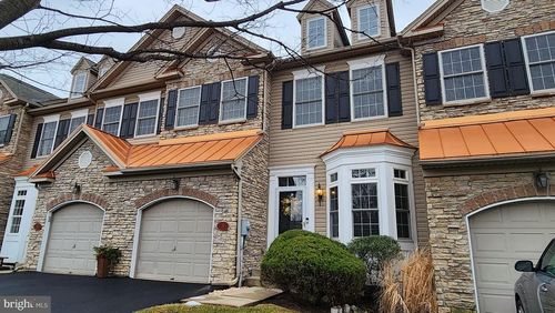 3 Kings Ave, Palmer, PA, 18045-4940 | Card Image