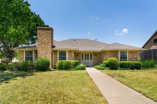 613 Hidden Brooke Dr, DeSoto, TX, 75115-3850 | Card Image