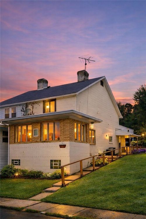 123 Pine St, Ellsworth, PA, 15331 | Card Image
