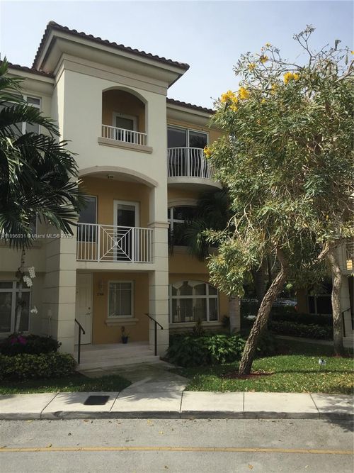 126-2700 Ne 184th Ter, Aventura, FL, 33160-2080 | Card Image