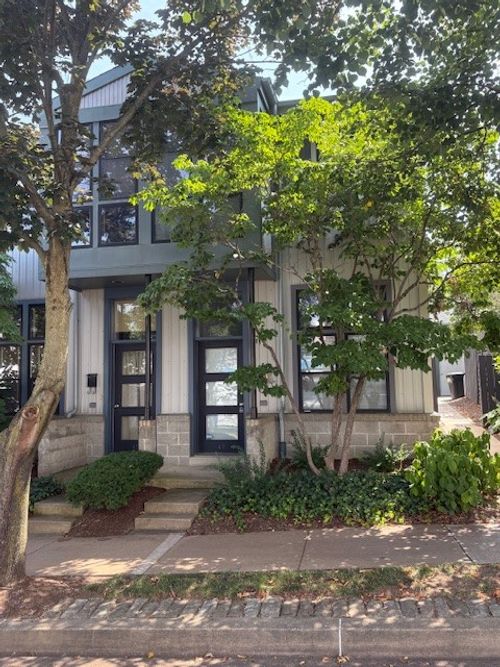 47 S 16th St, Pittsburgh, PA, 15203-1595 | Card Image