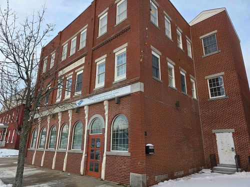 7 & 9 Central Street, Farmington, NH, 03835 | Card Image