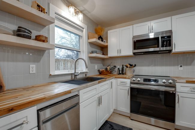 1405 Saint Thomas St, House other with 2 bedrooms, 1 bathrooms and null parking in Chattanooga TN | Image 8