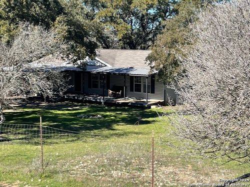 1218 Songbird Dr, Canyon Lake, TX, 78133-6115 | Card Image