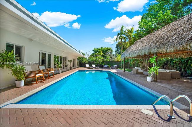 7860 Sw 134 Th St, House other with 4 bedrooms, 3 bathrooms and null parking in Pinecrest FL | Image 39