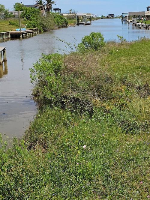 14484 Marlin Dr, Bay City, TX, 77414 | Card Image