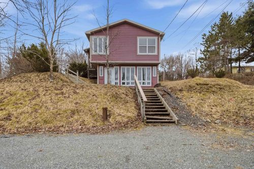 680 Hammonds Plains Rd, Hammonds Plains, Hammonds Plains, NS, B3B1A7 | Card Image