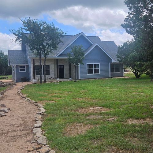 207 Deer Ridge Dr, Burnet, TX, 78611-3857 | Card Image