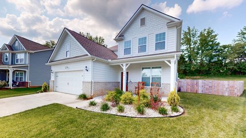 615 Ballard Dr, White House, TN, 37188-5010 | Card Image