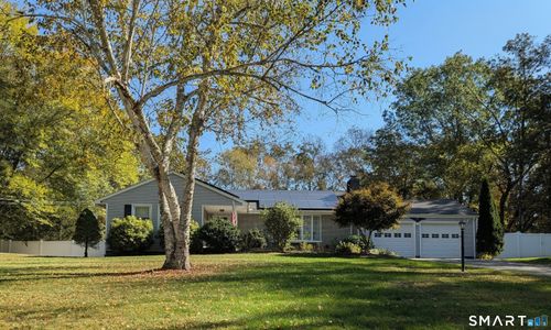 30 Fairfield Rd, Oxford, CT, 06478-1950 | Card Image