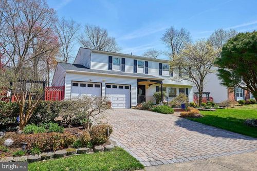 7307 Sterling Grove Dr, SPRINGFIELD, VA, 22150-4437 | Card Image