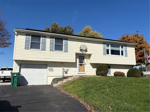 140 Cornell Dr, Center Twp, PA, 16001 | Card Image