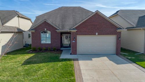 30028 Danvers Dr, Chesterfield, MI, 48051-3936 | Card Image