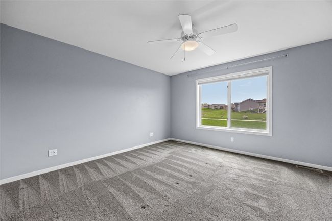 3211 35 Th Ave, Condo with 3 bedrooms, 3 bathrooms and null parking in Marion IA | Image 11