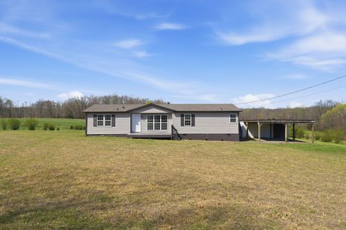 480 Sam Cunningham Rd, Charlotte, TN, 37036-5017 | Card Image