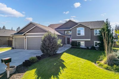 15317 N Hunters Pointe Rd, Home with 6 bedrooms, 3 bathrooms and null parking in Mead WA | Image 1